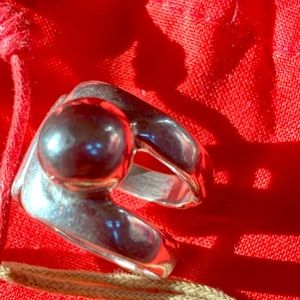 Uno de 50 classy silver ring sz 6